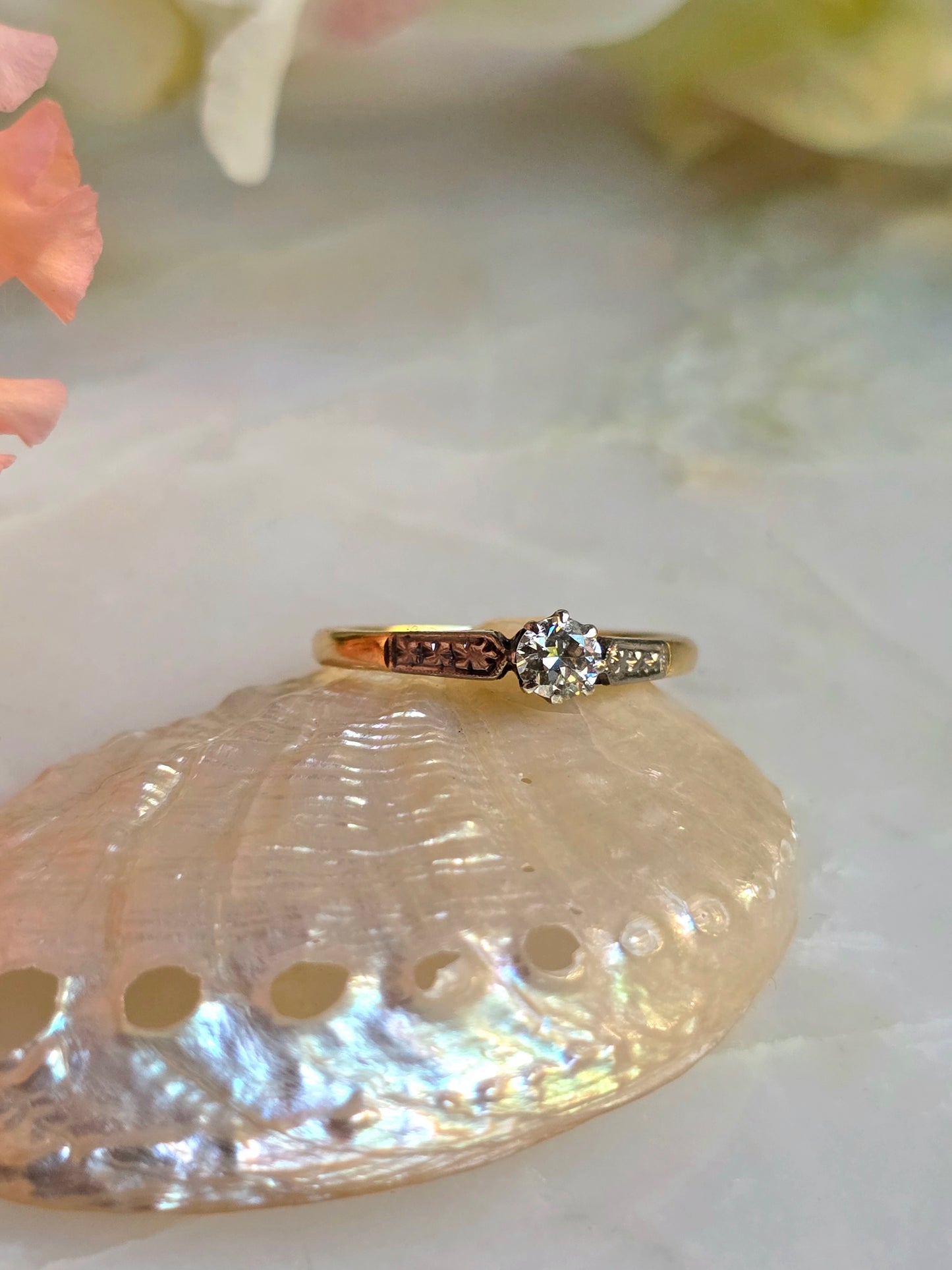 Antique British Deco 18k and Platinum Diamond Solitaire Ring