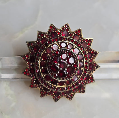 Antique Victorian Bohemian Garnet Pin/Pendant