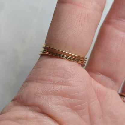 Vintage Turkish 14k Floral Emerald Puzzle Ring