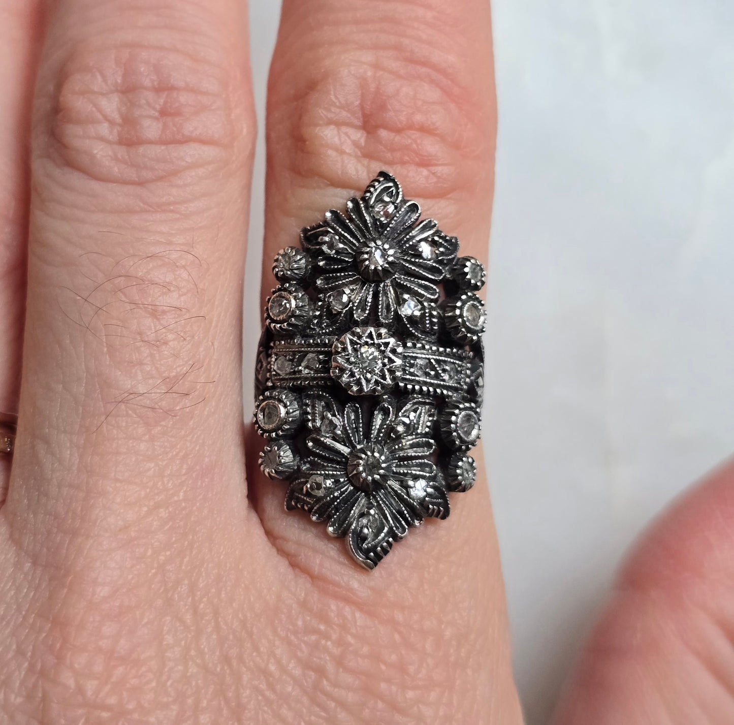 Antique Late Victorian/Early Edwardian Silver-Topped 18k Gold Diamond Ring