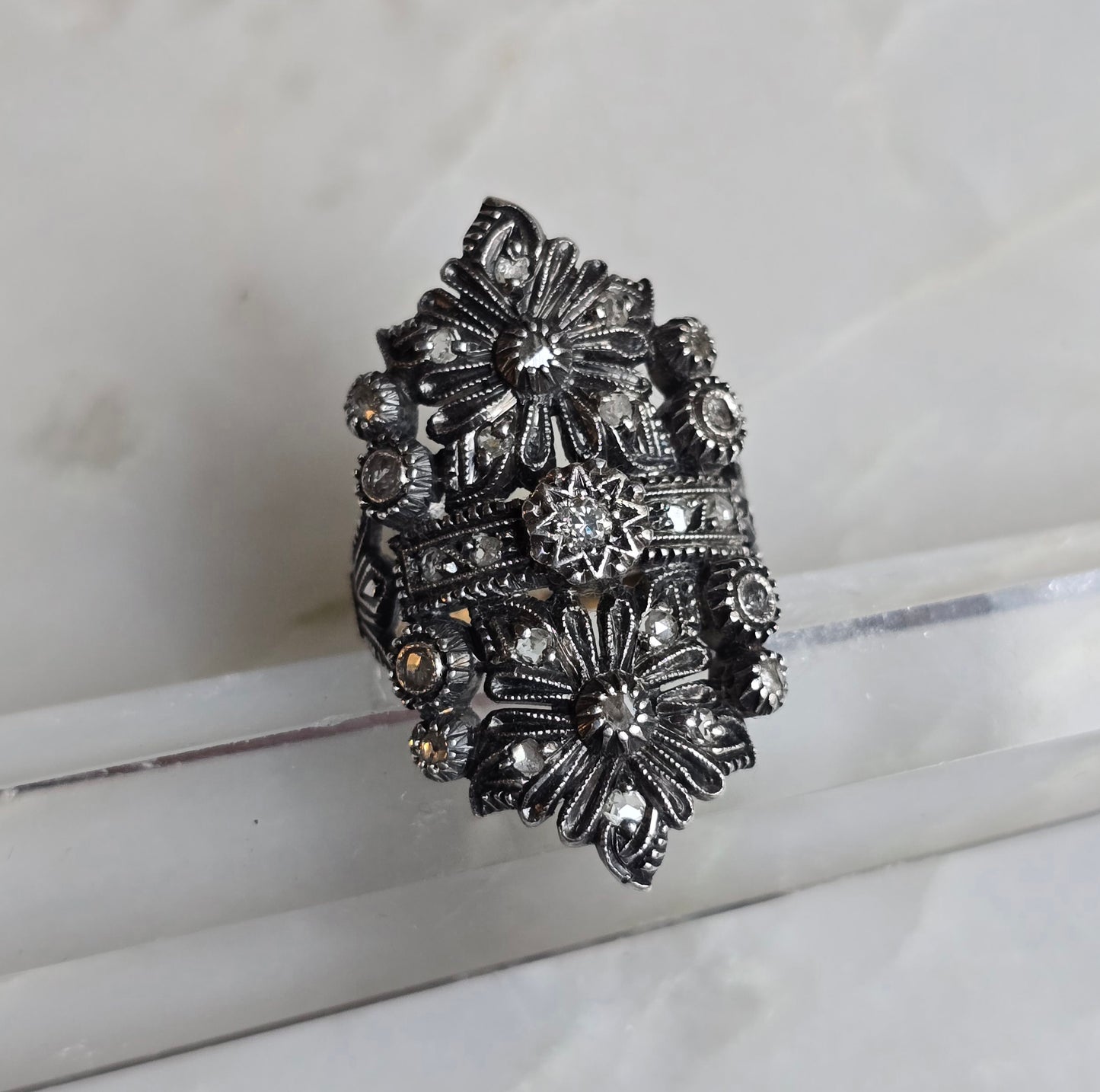 Antique Late Victorian/Early Edwardian Silver-Topped 18k Gold Diamond Ring