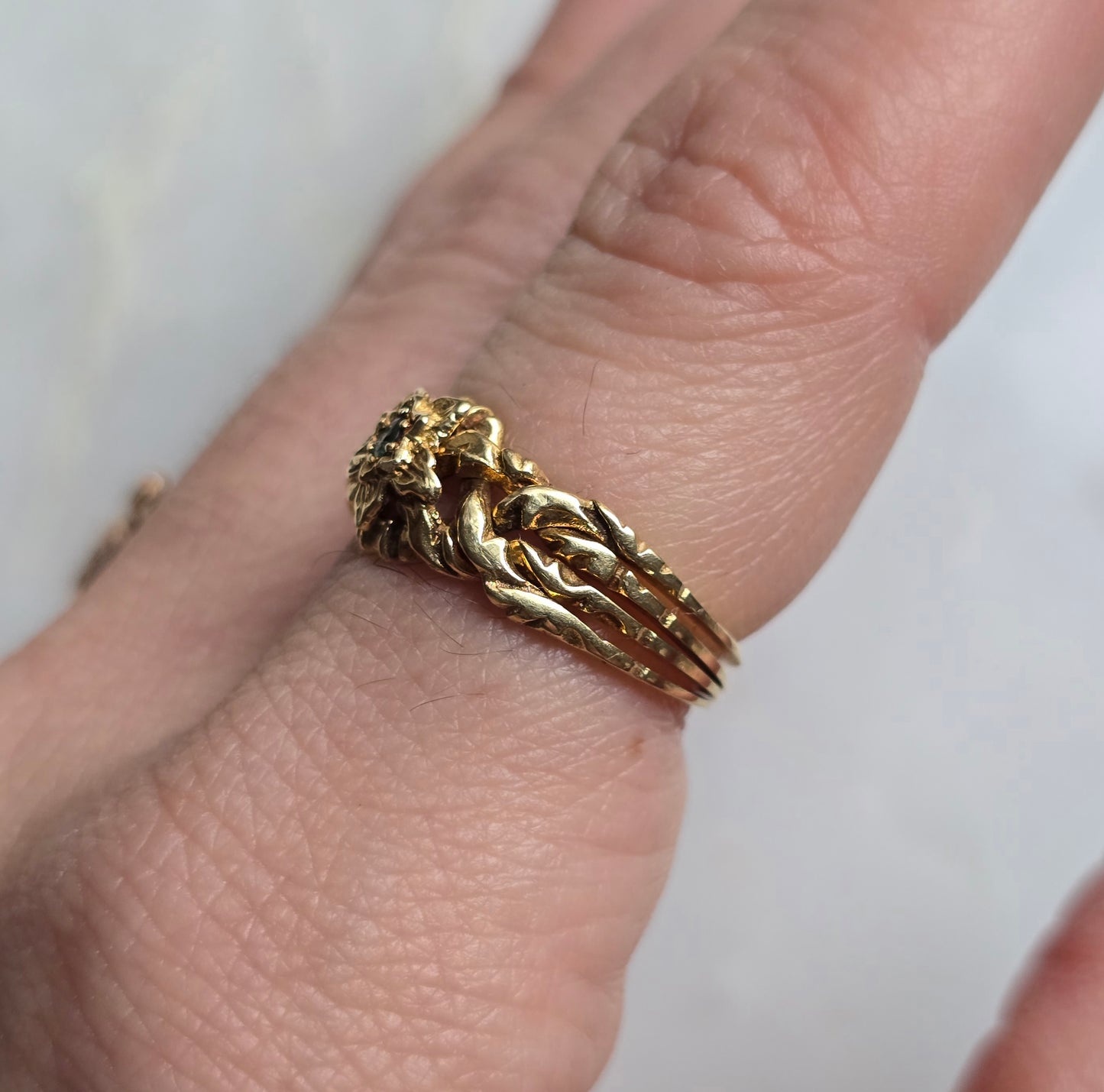 Vintage Turkish 14k Floral Emerald Puzzle Ring