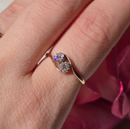 Antique Edwardian Old Mine Cut Diamond Toi et Moi Ring